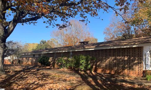 415 Pelzer Highway