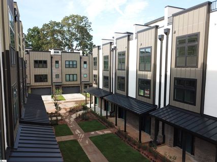 121 W Stone Avenue #8 sold home in One21 Townhomes, Greenville, SC
