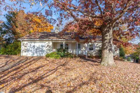 21 Saddlewood Lane