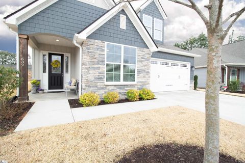 639 Ponden Drive sold home in Stonefield Cottages, Greer, SC