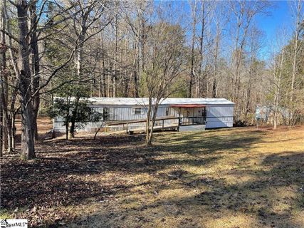 103 W Thunderbird Drive sold home in Foxwood Hill, Westminster, SC