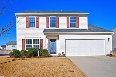 228 Creekside Way