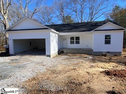 53 Woodmere Court