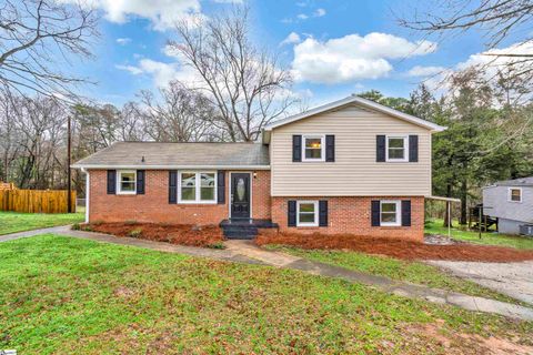 204 Boyd Avenue