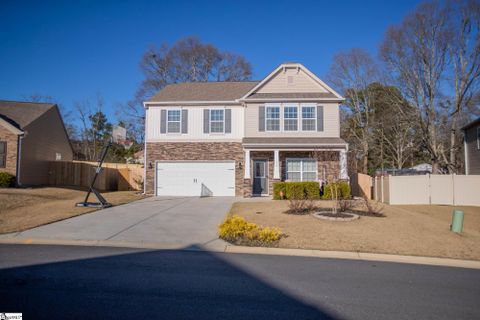 236 Addlestone Circle sold home in Gulliver Oaks, Fountain Inn, SC