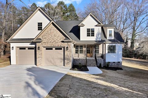 609 Mattie Lane sold home in Chestnut Hill Plantation, Greer, SC