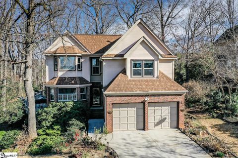107 Beechridge Way