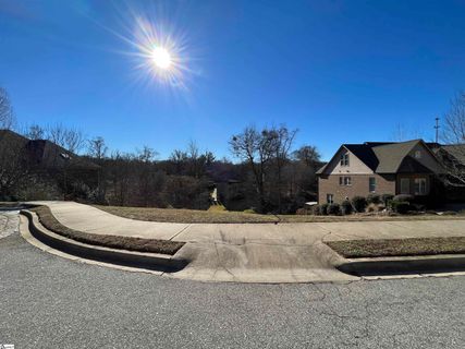 00 Paddington Avenue sold home in Avondale West, Greenville, SC