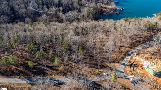 121 Squirrel Point