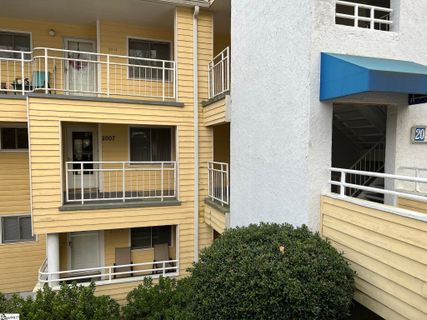 2007 Northlake Drive