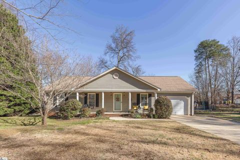 6 Yonah Court