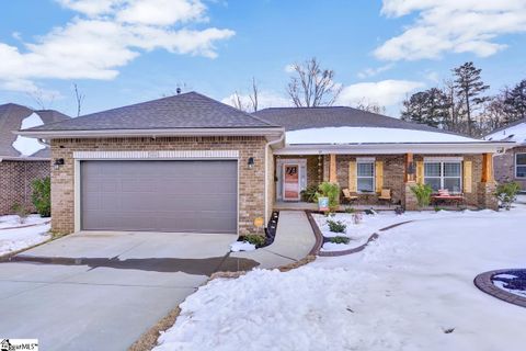 106 Starlight Drive