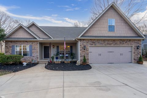 6 Pebble Stone Lane