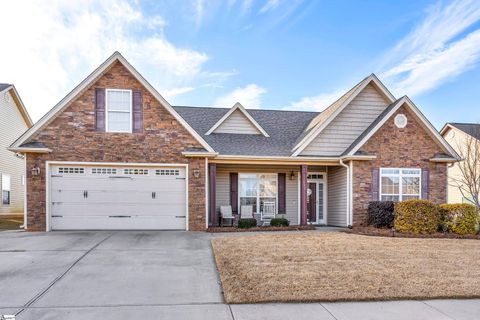 112 Dewfield Lane