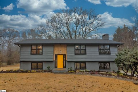 106 Whisperingbrook Drive