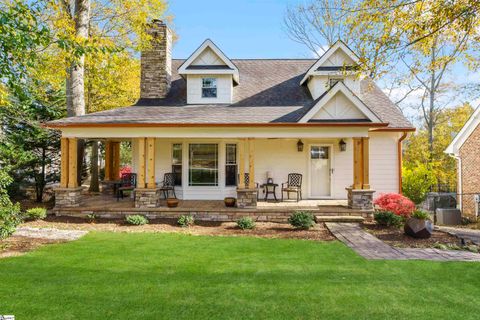 9 Waccamaw Avenue