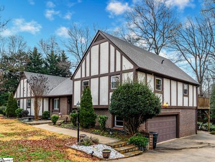 105 Lancelot Court