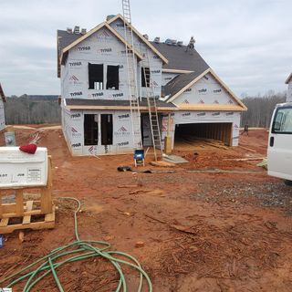 214 Iris Drive