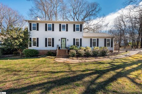 200 Windward Way