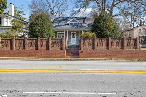1305 Augusta Street