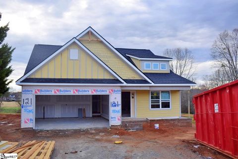 121 Royal Troon