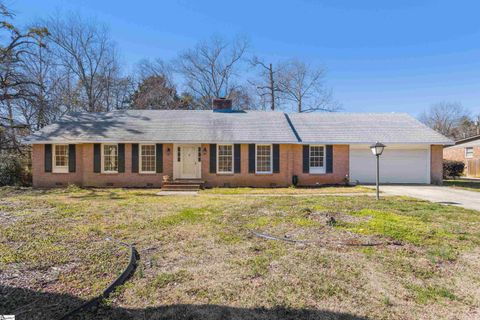 201 Eastwood Drive