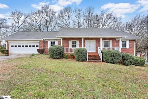 111 Lakemont Drive sold home in Lakewood Hills, Greer, SC