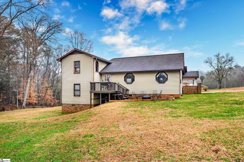 15 Woodlawn Drive sold home in Riverside, Ware Shoals, SC