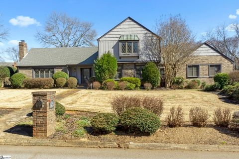 205 Stonehedge Drive sold home in Foxcroft, Greenville, SC
