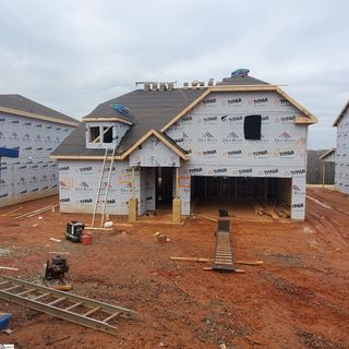 216 Iris Drive