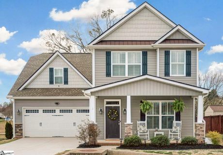 2 Hampton Farms Trail