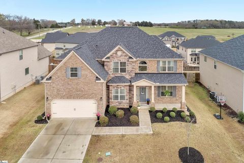 5 Foxhill Drive sold home in Kings Crossing, Simpsonville, SC