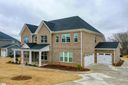 520 Ladysmith Drive sold home in Simpsonville, SC