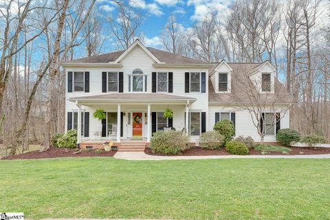 134 Circle Slope Drive