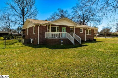 7 Academy Drive sold home in Ellison Acres, Williamston, SC