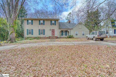 250 Heathwood Drive