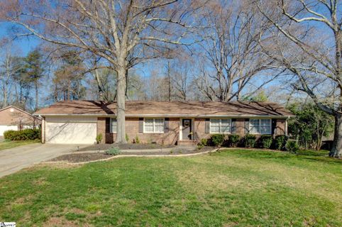 11 Weehawken Circle sold home in Weehawken Hills, Taylors, SC