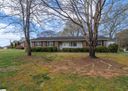 207 Lakewood Circle sold home in Greer, SC