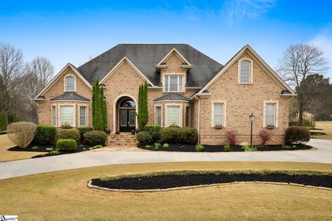 653 Driftwood Drive