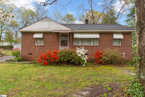 11 Mayfair Drive