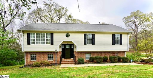 200 Holly Lane