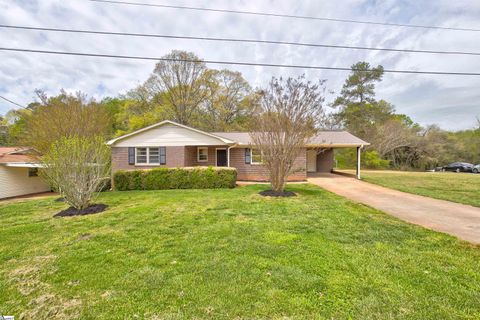 211 Uneeda Drive sold home in Sherman Park, Greenville, SC