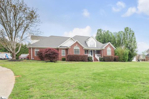 224 Ridgeland Drive sold home in Edens Ridge, Six Mile, SC