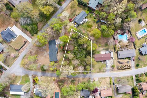 22 Woodberry Way sold home in Hollyvale, Greenville, SC
