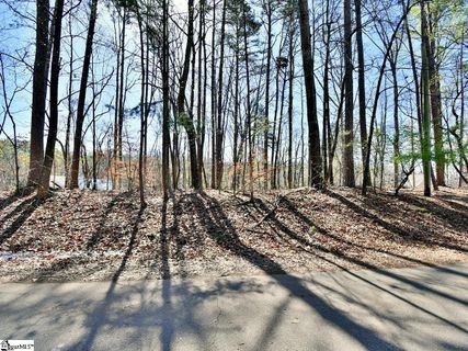 407 Blue Ridge Court sold home in Foxwood Hill, Westminster, SC