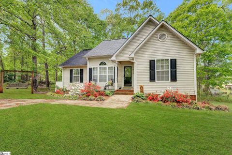 921 Hollyhock Court