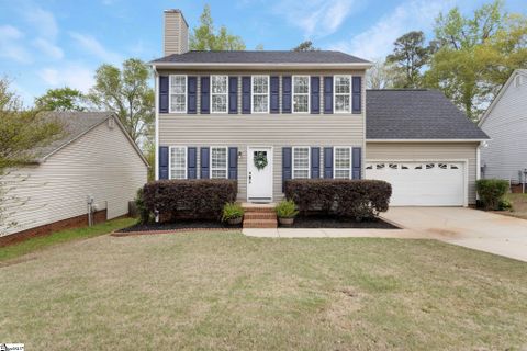 341 Riverside Chase Circle