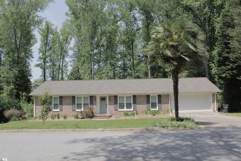 602 Gray Fox Square