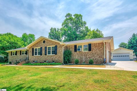 209 Vesper Circle sold home in Sunset Heights, Mauldin, SC