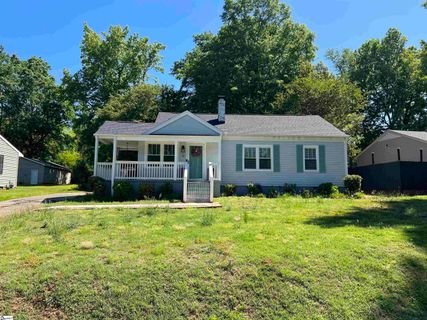 12 Cool Springs Drive